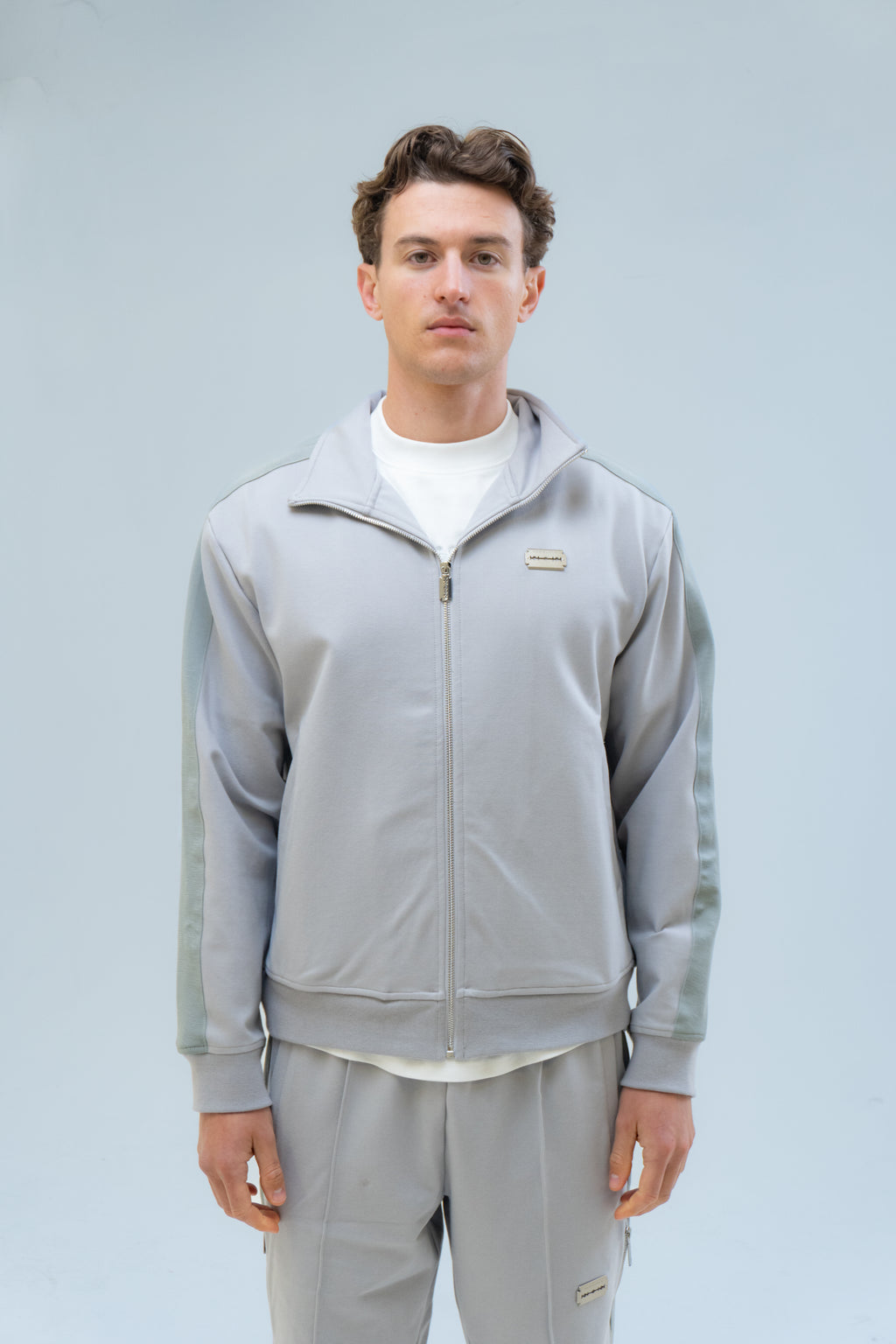 RZR44 Tracksuit - GREY