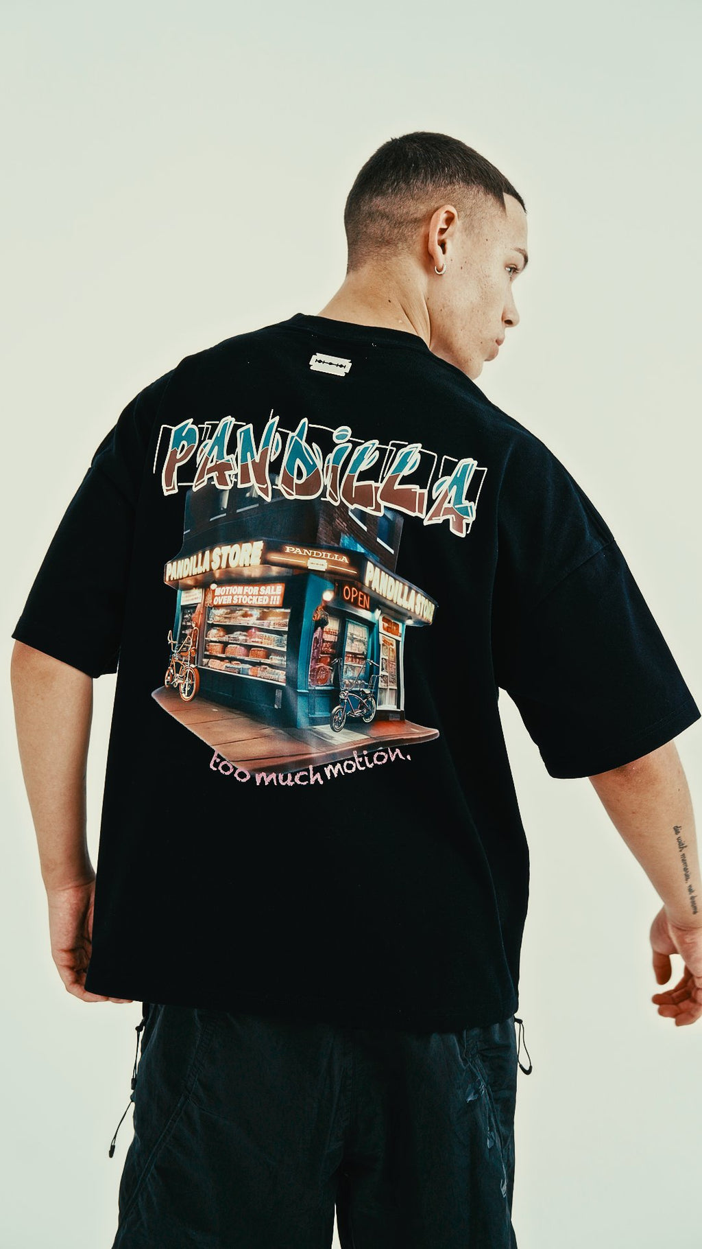 Motion T - BLACK