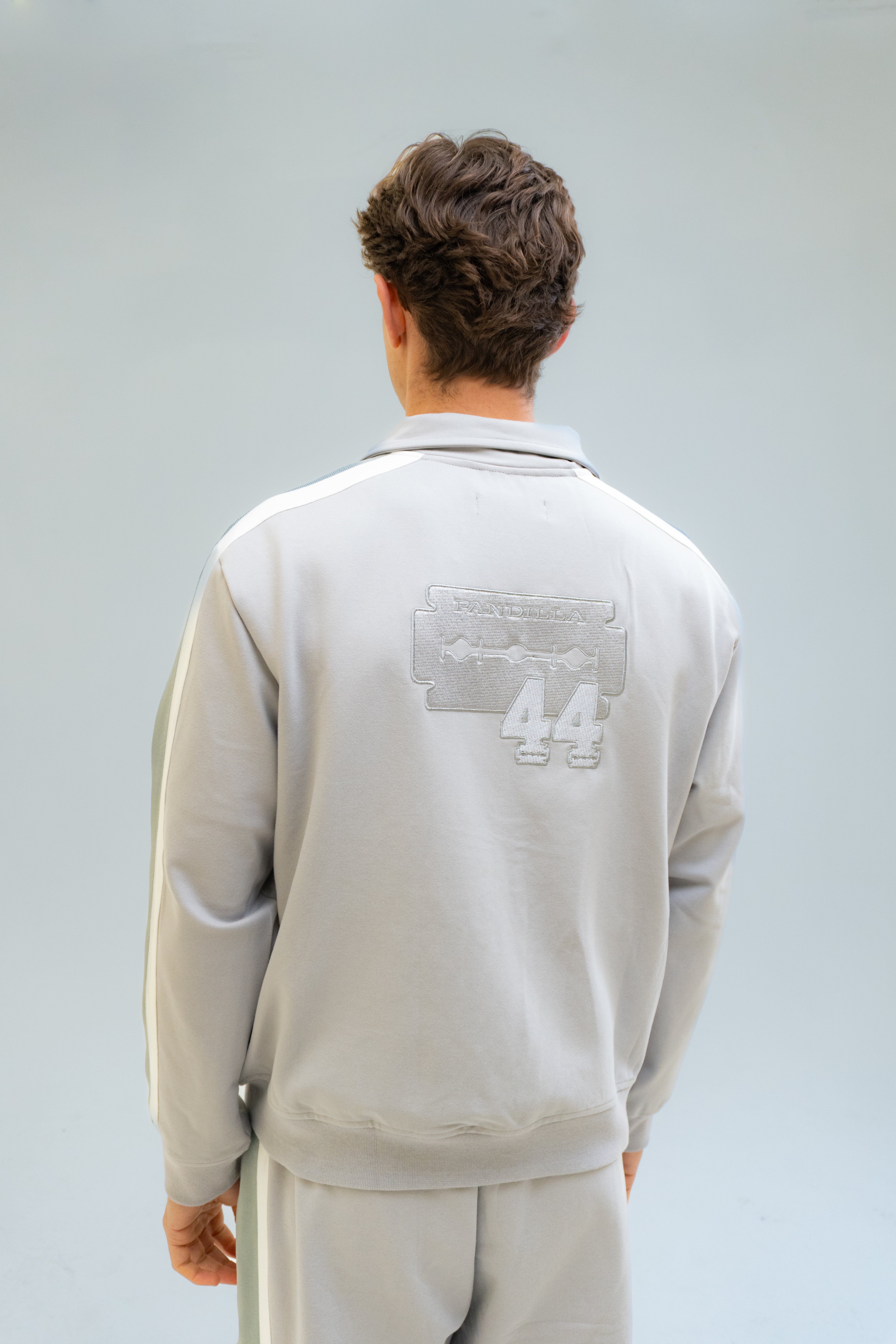RZR44 Tracksuit - GREY